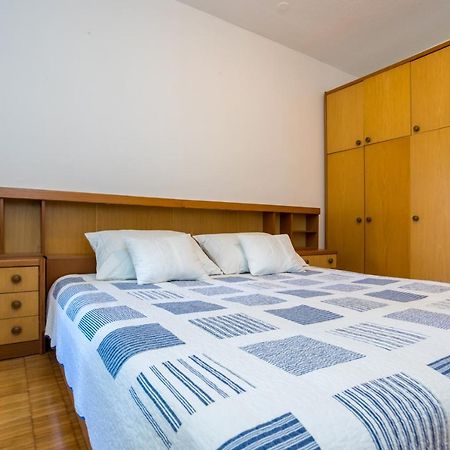 Apartment Jakovac By El-Pi Tours Njivice Extérieur photo